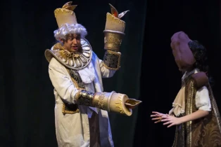 Lumiere Explains to Cogsworth That She is Annoying
